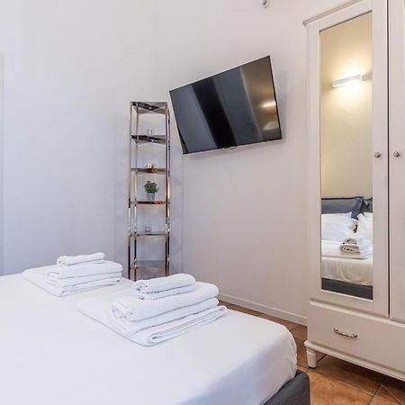 Suites Mansion Rozzano Exterior foto